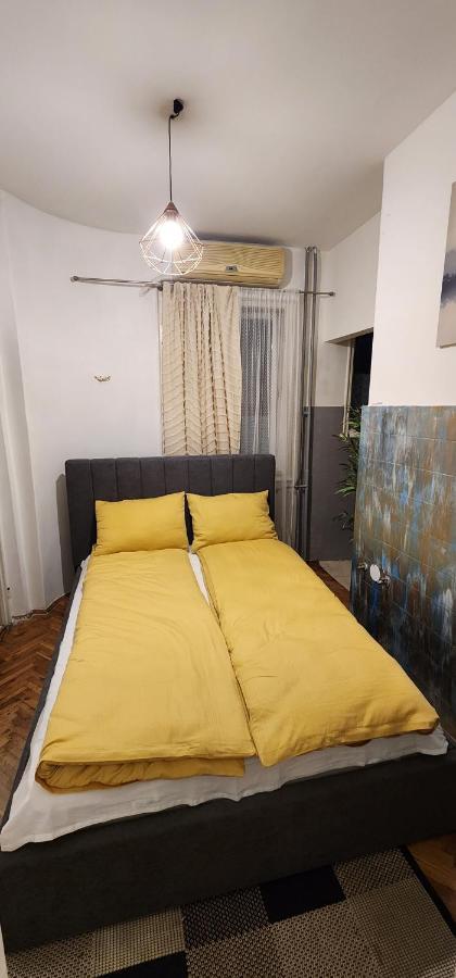 Red Clay Hilandarska Apartment Belgrade Exterior photo